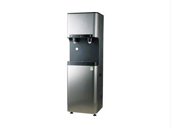 尼维柯 B60 商用净水器｜净热一体多温出水，适配多元商用饮水需求