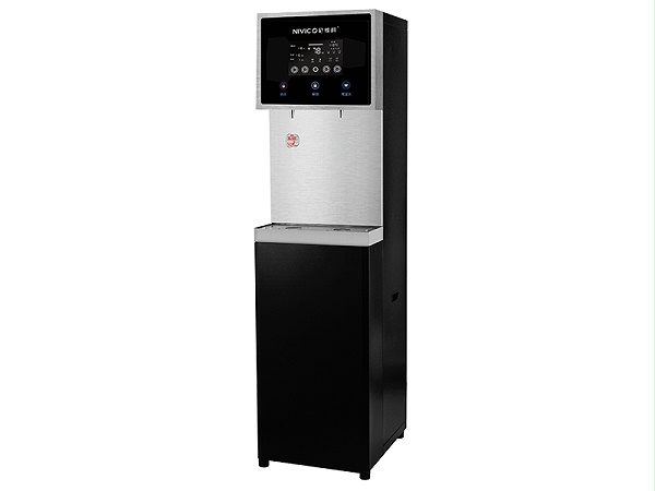 尼维柯 B40 商用净水器｜多重守护，解锁商用运维简便方案